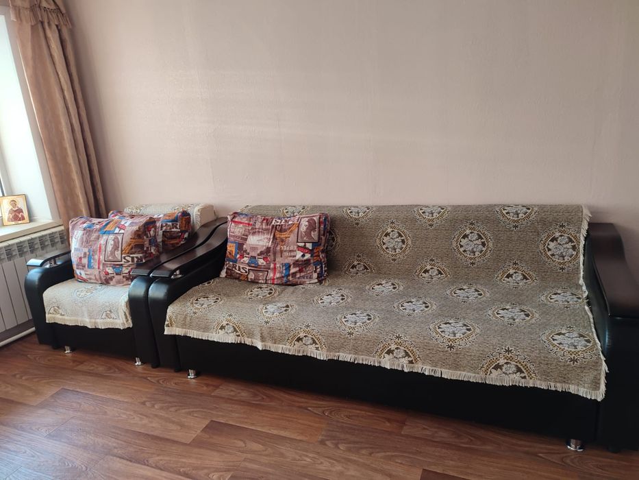 Продаётся мягкий уголок