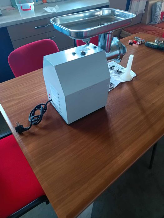 Masina tocat macinat carne profesionala