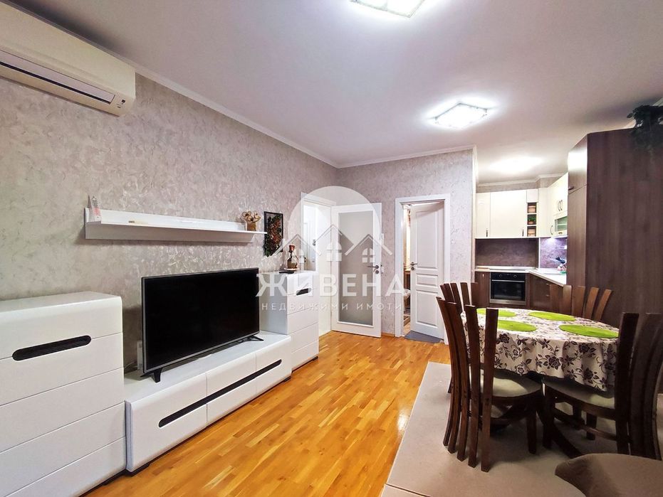 Дава се под наем Двустаен апартамент в к.к. Св.Св. Константин и Елена - 80 кв.м за 810 € - Снимка #1