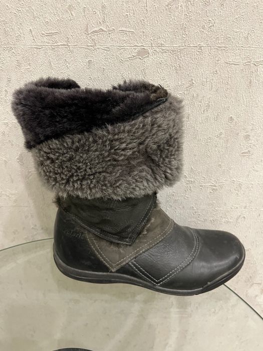 Женские зимние сапоги