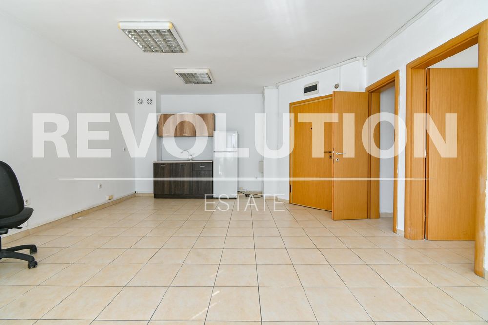 Двустаен апартамент в ж.к. Зона Б-5.