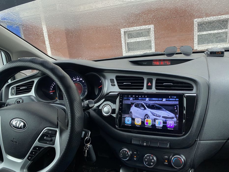 Машина kia ceed продажа