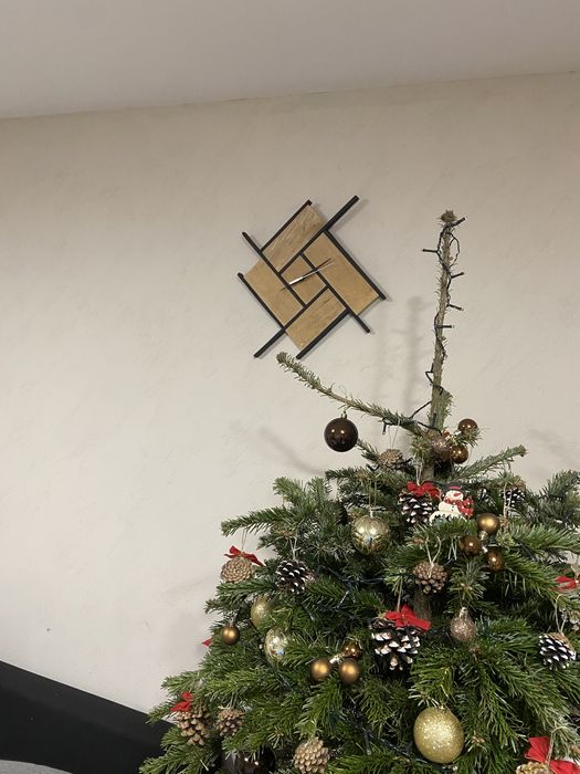 Масивен арт стенен часовник дърво