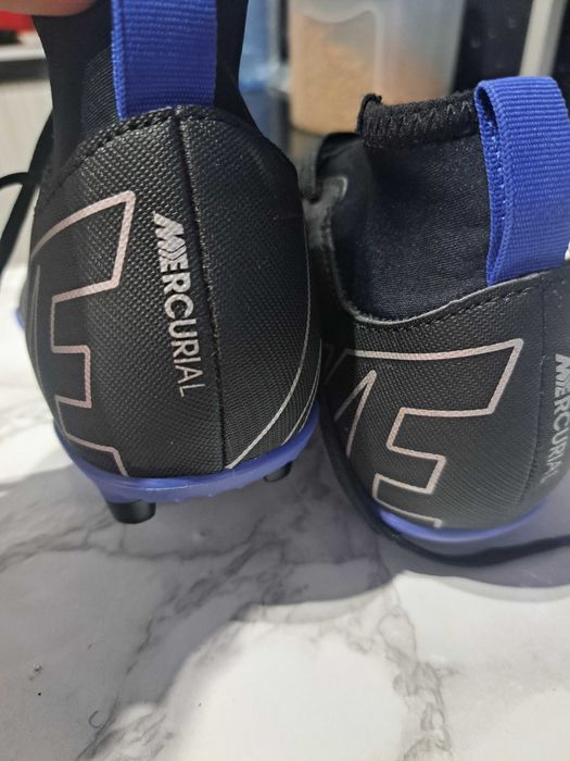 Детски футболни калеври