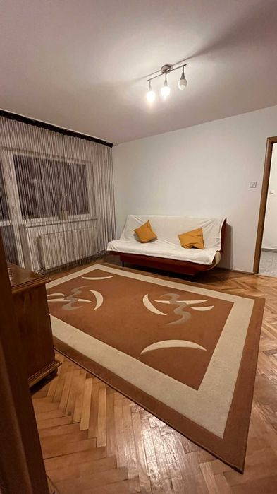 Inchiriere apartament