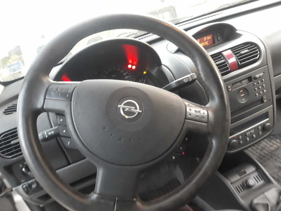 Опел Корса Ц - Само на части