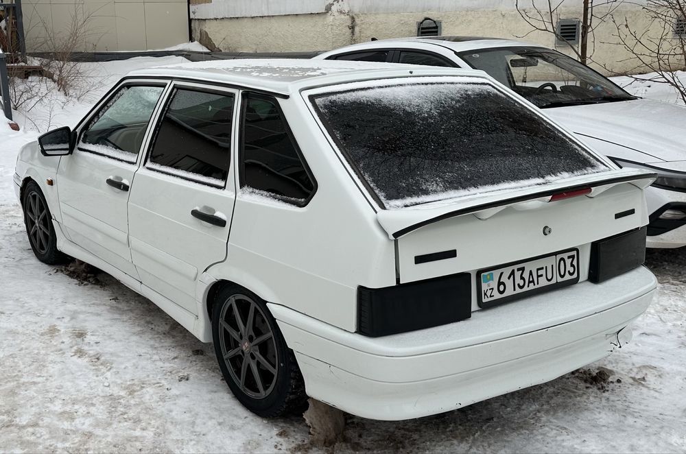 Продам ваз Lada 2114!