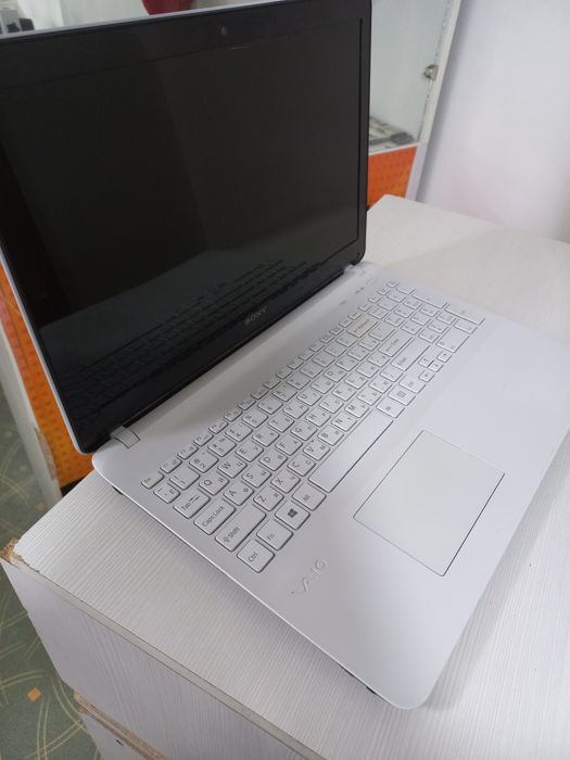 Продам Ноутбук Sony в отличном состоянии