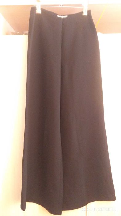 Брюки палаццо. Размер 36. Новые. 7000тг.Турция. 50% виск. 50% полиэстр