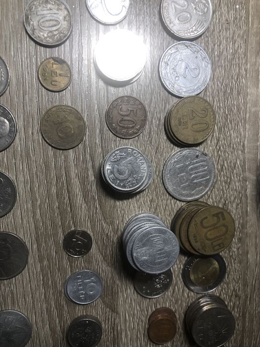 Monede vechi de la 1000 de lei in jos