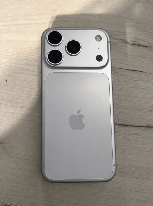 IPhone 17 pro 256gb