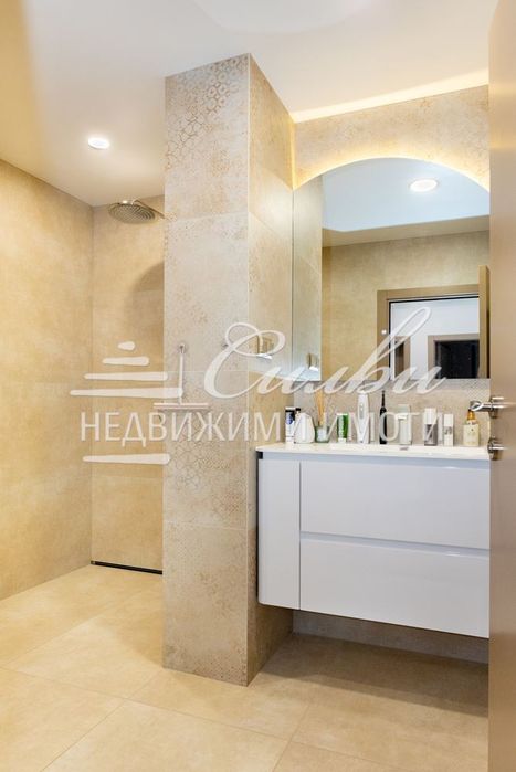 Продава се Етаж от къща в Велики Преслав - 121 кв.м за 1054 €/кв.м - Снимка #11
