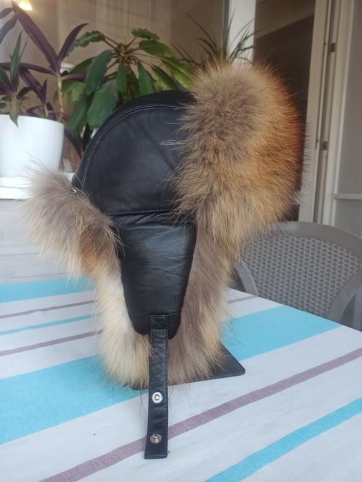 Калпак от естествена кожа и лисица