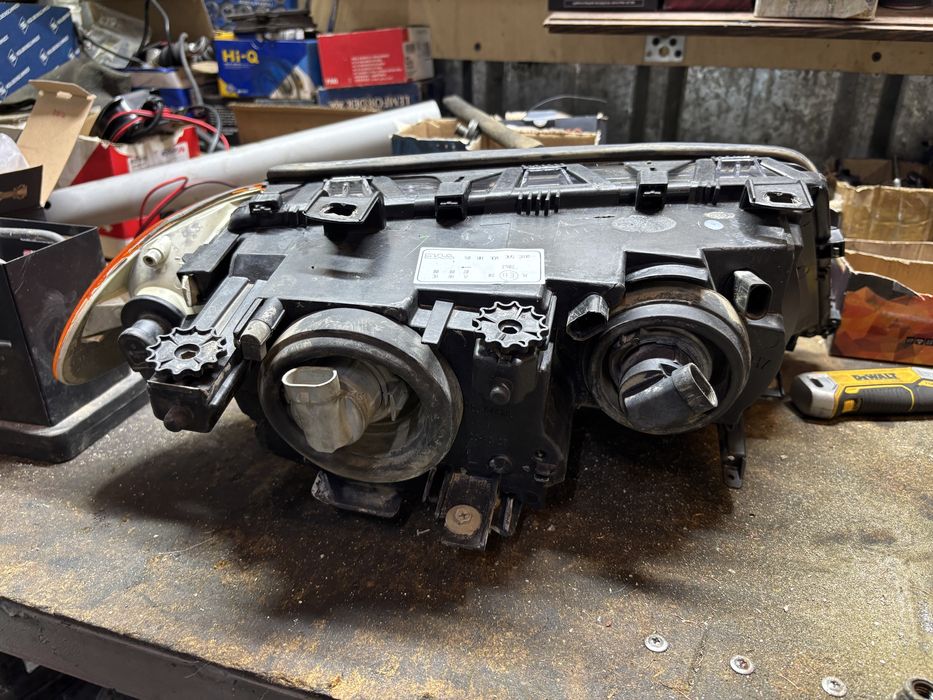 Передняя фара BMW e46