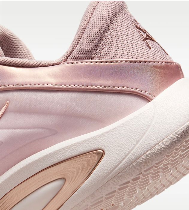 Дамски маратонки Nike