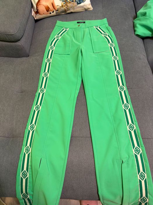 Комплект яке и панталон Алеса