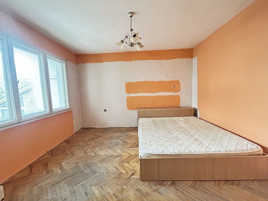 ИМОТИ Силистра продава апртамент до Еленчето