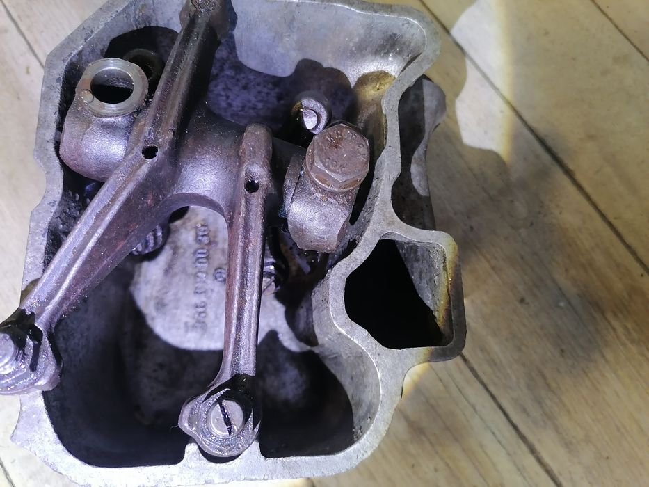 Set 6 chiuloase complete de motor OM346 MERCEDES BENZ, cu supape, arcuri, culbutori