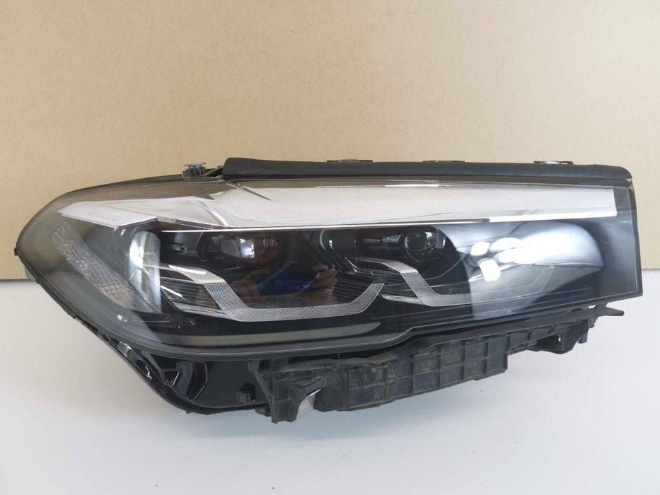 Фар Дясно Пълен Лед BMW Серия 5 Г30 [фейслифт] LCI Оригинален В Добро