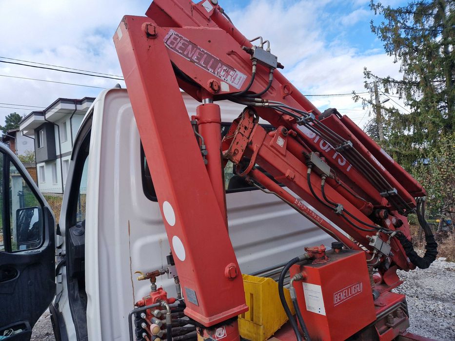 Iveco deily самосвал с кран