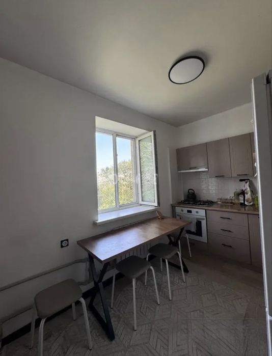 Сдам в аренду квартиру помесячно