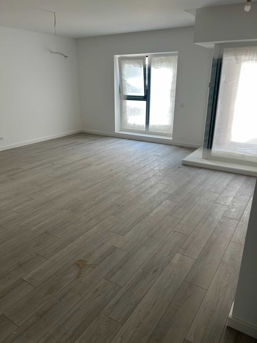Ofer spre cesiune contractul pentru un apartament într-un proiect rezidențial nou High Garden East