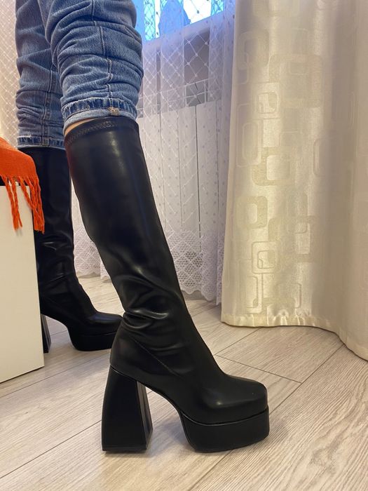 Продаю Обувь