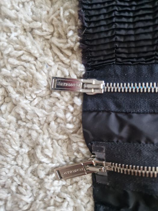 Geaca Dsquared2 originala, marimea 50