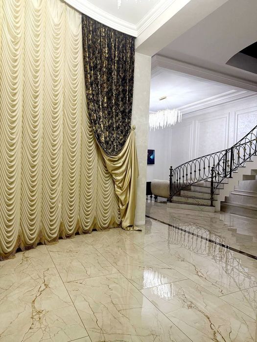 Продаётся дом Уч Камолон 6 комнат,2,9 соток