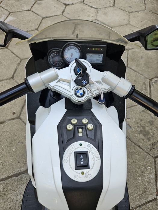 Детски електрически мотоциклет BMW