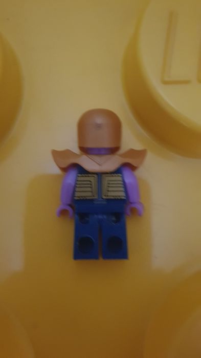 Танос лего минифигурка