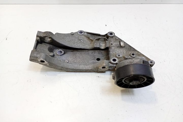 Suport alternator  9682367380 Ford Galaxy a 2-a generatie seria