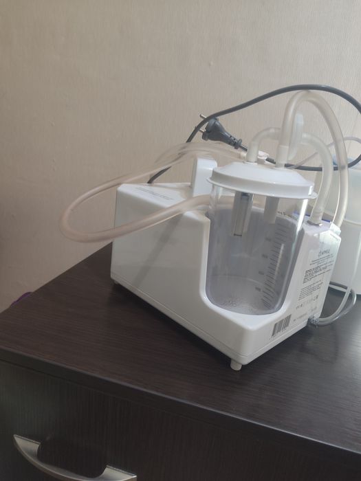 Хирургический отсасыватель