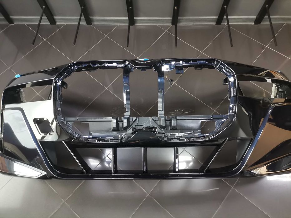 Предна Броня BMW 7 i7 G70 M Пакет БМВ 7 и7 Г70 М Спорт Комплект - A33