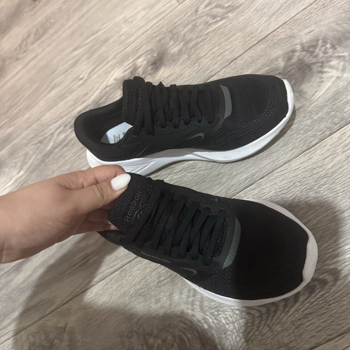 Кроссовки Reebok