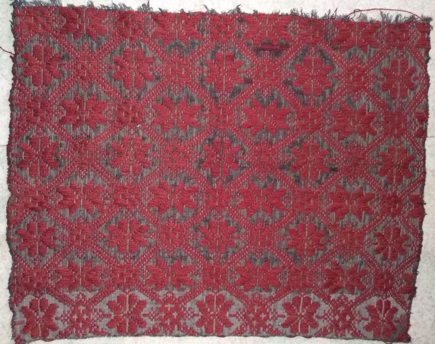 Килимче / каре - ръчна бродерия за възглавница на миндер