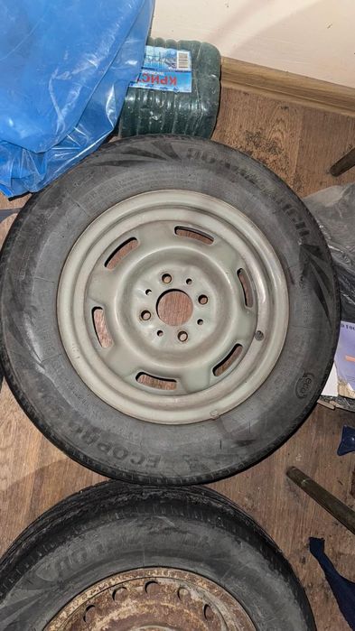 Продам летние шины