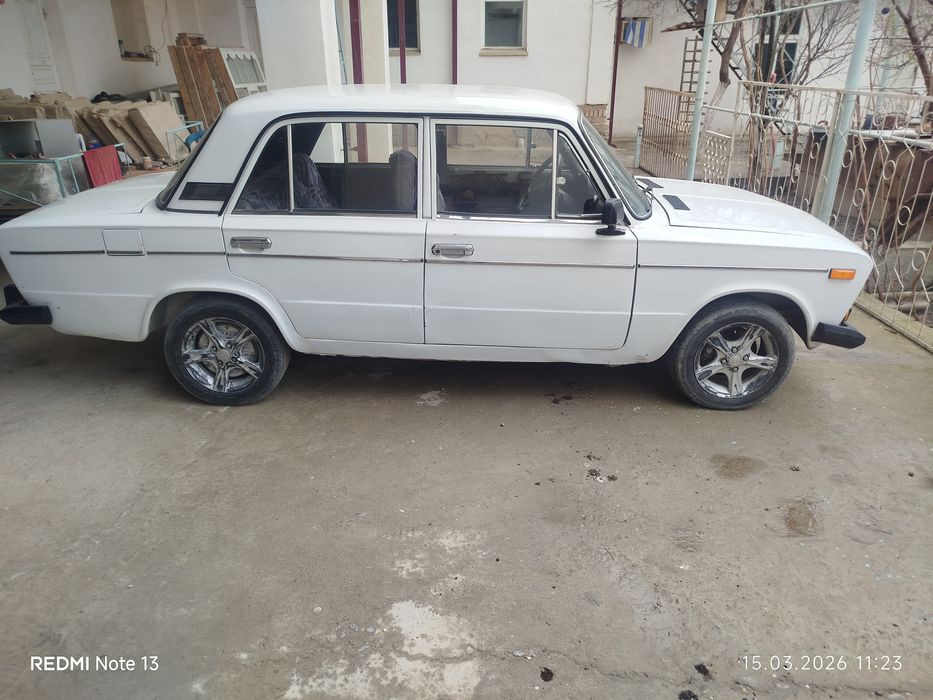 Жигули сотилади 2103