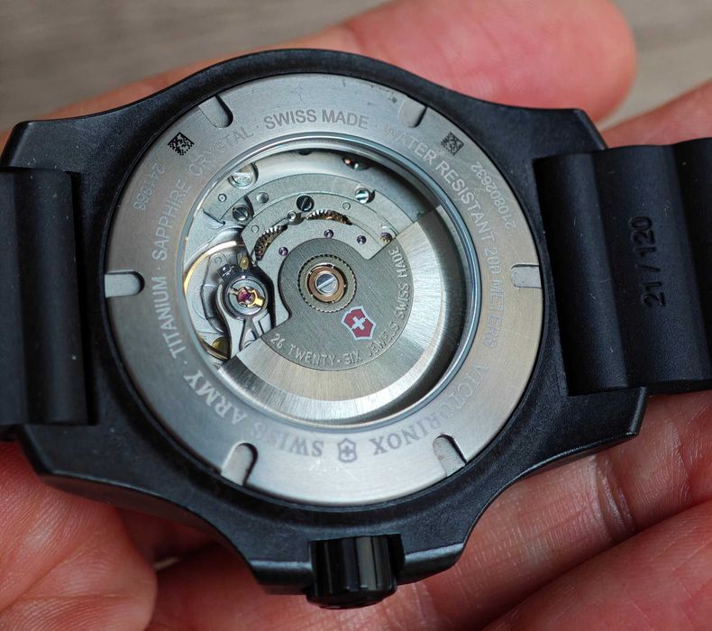 БАРТЕР Victorinox I.N.O.X. Carbon Mechanical