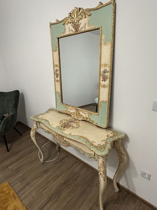 Set venetian in stare buna