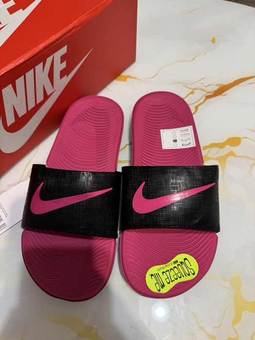 Papuci Nike - marimea 36 - nou, cu eticheta