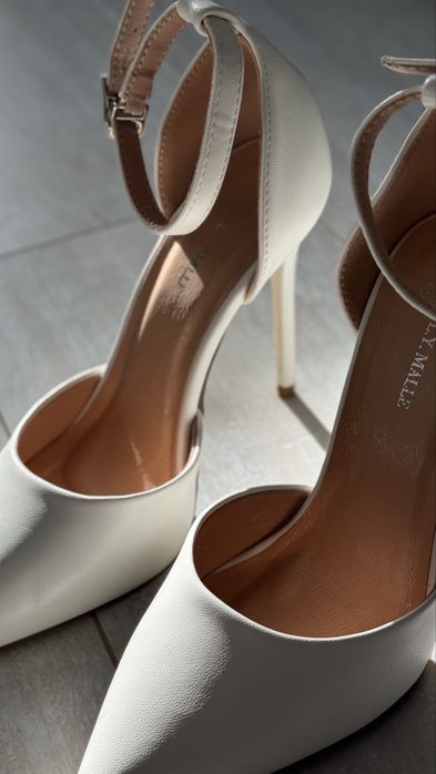 туфли лодочки белые новые