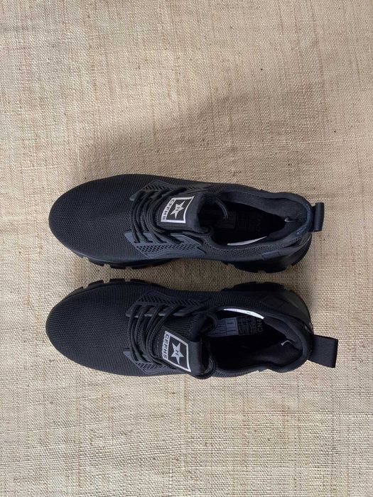 Работни обувки нови с метално бомбе