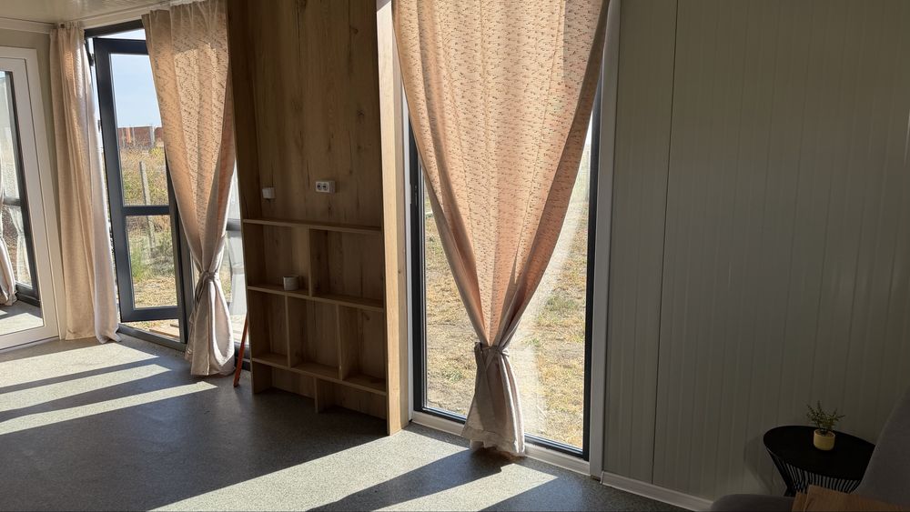 Tiny House / Container Modular 21mp Off-Grid – Mobilat, Fotovoltaic Deye, Latime 3m