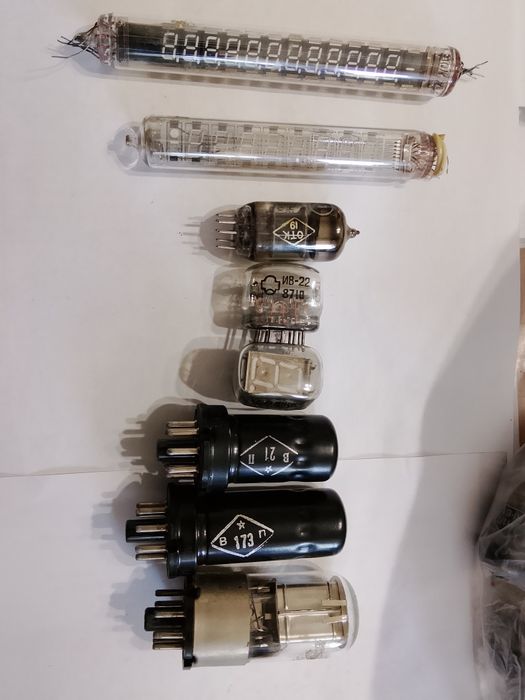 Продам лампы из электронных приборов
