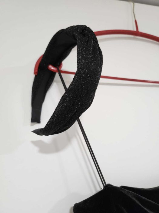 Rochie BERSHKA de party,  scurtă, cu bretele, paiete, M