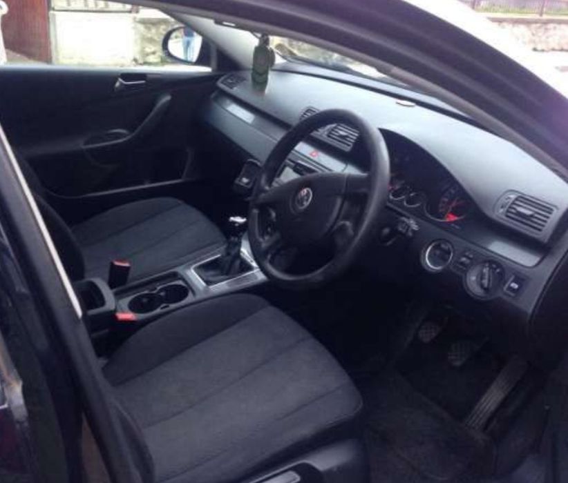 Mocheta tapiterie capitonaj interior portbagaj vw passat b6 break