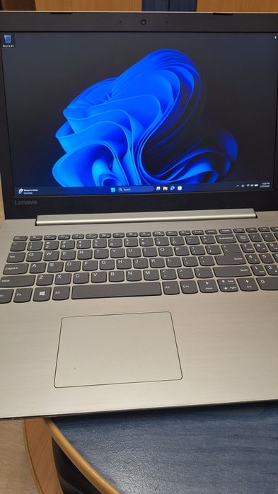 Laptop performant Lenovo Ideapad  320