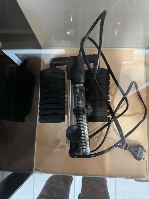 Acvariu Aquatlantis cub