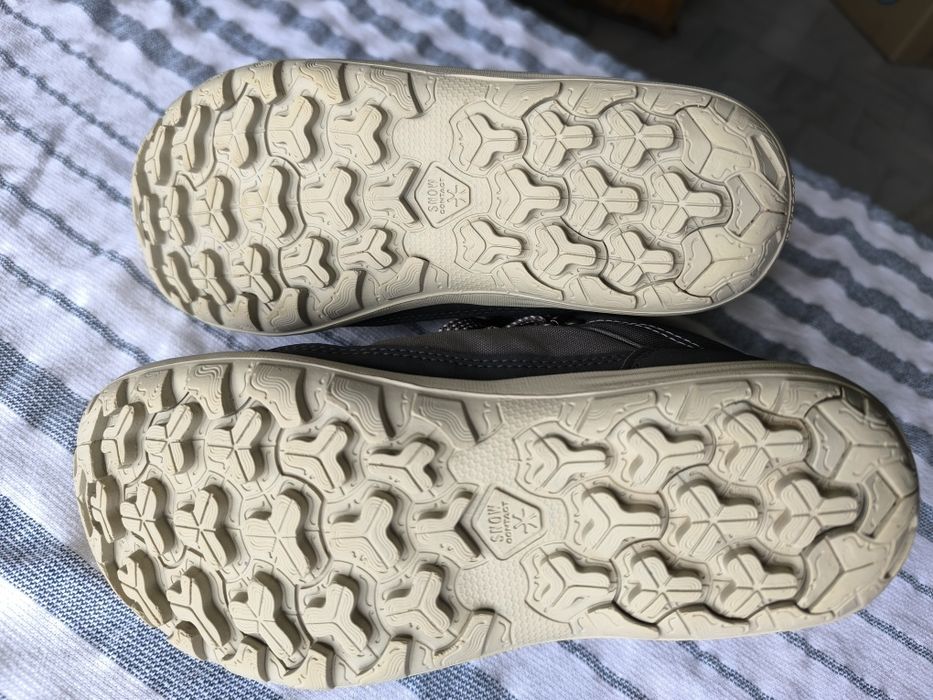 Дамски непромокаеми туристически обувки